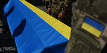 Суд признал тетю погибшего военнослужащего членом его семьи для получения выплат