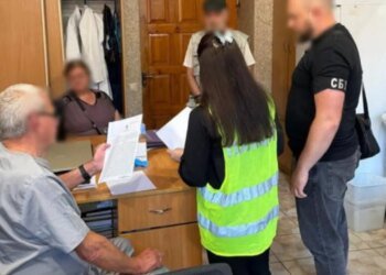 В Сумской областной больнице врачи требовали деньги за бесплатное лечение