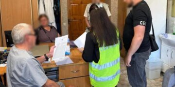 В Сумской областной больнице врачи требовали деньги за бесплатное лечение