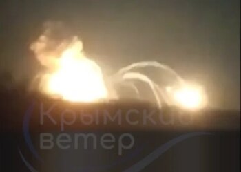 У Криму прогриміла серія вибухів: повідомляють про удари біля залізничної станції та роботу ППО