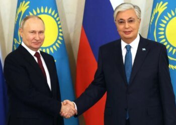 Конец бензоколонки: бестопливная Россия ищет помощи у соседей