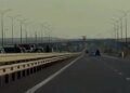 На выезде из Крыма образовалась пробка: движение по Крымскому мосту перекрыли
