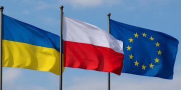 В Польше требуют заблокировать вступление Украины в ЕС