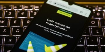 Спека вдарила по Ощадбанку, можливі збої у роботі