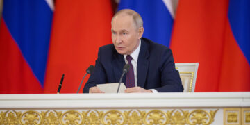 Свергнуть режим Путина способен только один сценарий: аналитики оценили слабые места Кремля