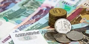 Борги та проблемні платежі: розвідка озвучила реальні економічні показники РФ