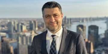 Посол на Кипре уходит с поста со скандалом, в МИД сделали заявление
