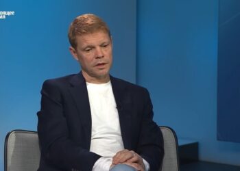 Путина перестали уважать даже во власти: Баунов о признаках конца режима в РФ