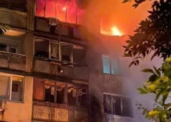 Київ у вогні: десятки локацій горять після масованої атаки