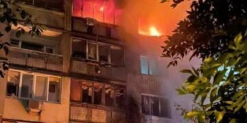 Київ у вогні: десятки локацій горять після масованої атаки