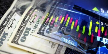 Долар відступає після рекордних рівнів: курс валют НБУ на 15 червня та що може вплинути на ринок