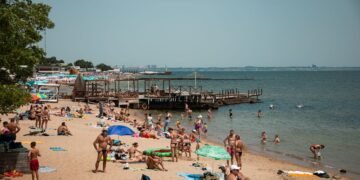 Сезон в самом разгаре, но купаться можно не везде: Минздрав назвал безопасные места