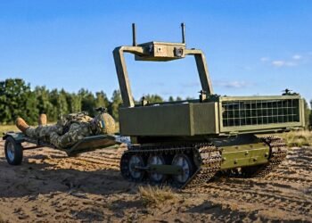 ЗСУ отримали новий наземний дрон Vepr для евакуації поранених (фото)