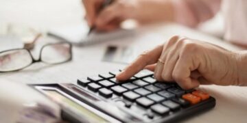 Заграничный стаж для пенсии: ПФУ не учтет его автоматически