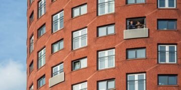 Строки бронювання та ліміти в 2 млн. Чому українці ігнорують новобудови за “єВідновленням”