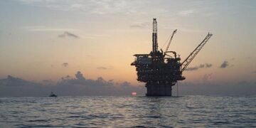 Ціни на нафту обвалилися до довоєнних рівнів