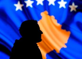 Косово проводит досрочные выборы после месяцев политического паралича