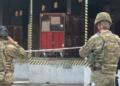 Момент потужного вибуху в Києві: що відбувалось в поштовому терміналі, – ВІДЕО