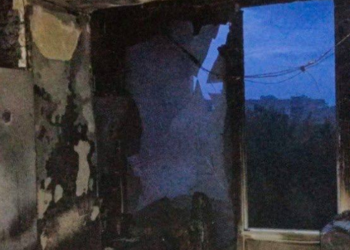Евакуація на Київщині: рятувальники виводили людей із задимлення, – ФОТО