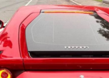 Небезпечні розваги на дорогах Києва: поліція зупинила водіїв Audi та Ferrari, – ФОТО