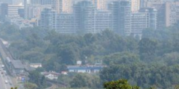 Повітря в Києві стає токсичним: яка ситуація у різних районах, – ФОТО