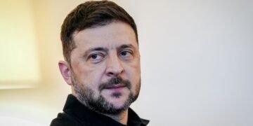 От Путина скрывают, что Россия по глупости идет к кризису, – Зеленский