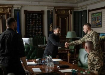 Україну готують до нового етапу війни: Зеленський зробив важливу заяву після Ставки