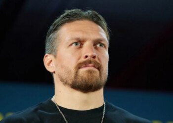 Усик заявив, що не планує балотуватися у президенти України