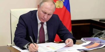 путін доручив готувати бюджет рф до продовження війни – росЗМІ