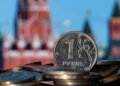 Деревянный больше не нужен: союзники Кремля объявили тотальный бойкот наличному рублю