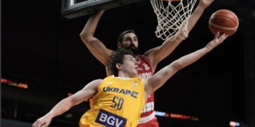 Збірна Україна з баскетболу впевнено обіграла Грузію і вийшла до другого етапу відбору на ЧС-2027