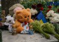 Атака рф на Київ 2 липня – містяни влаштували меморіал загиблим