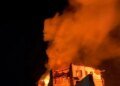 После ночной атаки СМИ сообщили о повреждении здания «Рошен» в Киеве. ВИДЕО