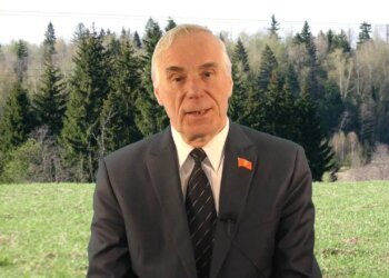 В Москве арестовали мужчину, который в 2019 году «ликвидировал» Россию и сообщил об этом в ООН