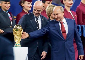 УЄФА блокуватиме повернення російських команд у світовий футбол – The Guardian