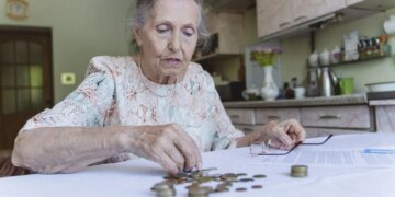 Работали «в тени» годами: что теперь будет с пенсией