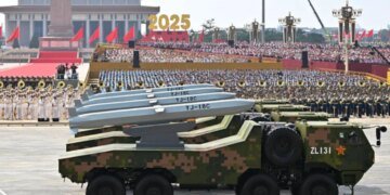“Микроволновка” для спутников Маска: дшевій китайский СВЧ-излучатель способен сжечь космические сети