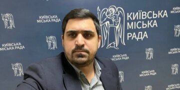 Зеленський звільнив Ткаченка з посади голови Київської МВА