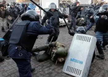 Суд засудив екс-командира "Беркута" та "тітушок" до 7-10 років за злочини під час Майдану