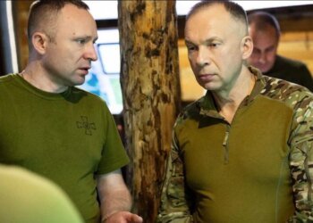 Генерал нового поколения: военные сравнили Александра Сырского и Михаила Драпатого. ВИДЕО