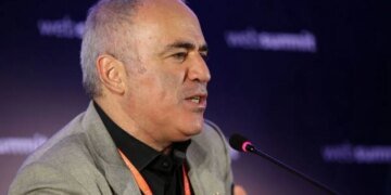 «Вы не имеете морального права говорить», – Каспаров рассказал «хорошим русским», кто в этой войне агрессор, а кто жертва. ВИДЕО