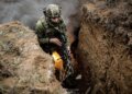 Потери противника за сутки: 1560 военнослужащих, бронетехника и НРК