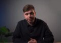 “Писал статьи с призывом служить, а сам уклоняется от армии”, – в «Честной мобилизации» заявили о двойных стандартах Евгения Шульгата