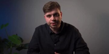 “Писал статьи с призывом служить, а сам уклоняется от армии”, – в «Честной мобилизации» заявили о двойных стандартах Евгения Шульгата