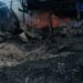 У Києві вщент згорів ринок після російської атаки, є постраждалі та загиблий
