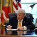 Трамп приостановил удары по Ирану ради дипломатии, – посол США