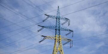 В Україні запустили нові аукціони електроенергії: що це змінює для бізнесу та населення