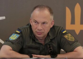 Після конфлікту з Федоровим — новий скандал: що відбувається навколо Сирського