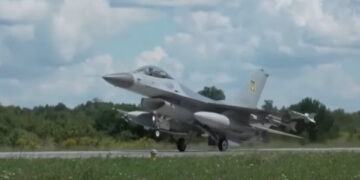 Воздушные Силы потеряли истребитель F-16 во время боевого задания: что с пилотом