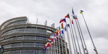 Италия призывает строить новый механизм обороны Европы вместе с Украиной